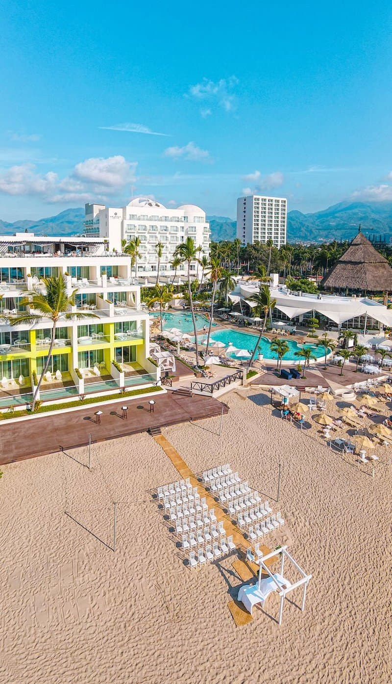 PRE-VENTA 2027  HOTEL KRYSTAL GRAND PUERTO VALLARTA